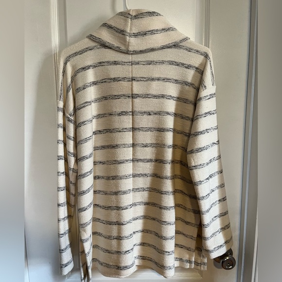 Loft Oversized Tunic - Picture 3 of 4